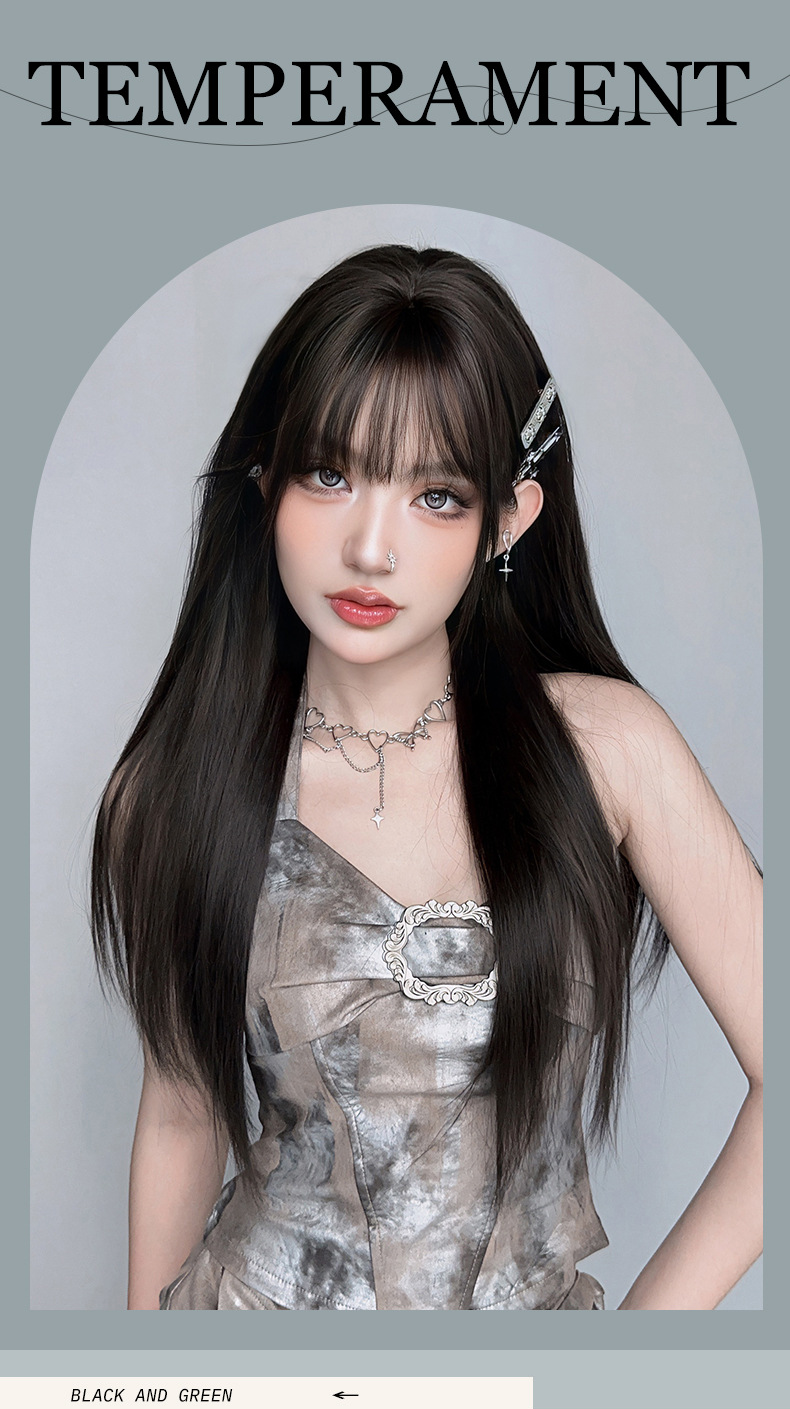 Long straight black wig with full black tea color, 73cm, from InTheMask by MOLIS, showcasing smooth, shiny hair extension.