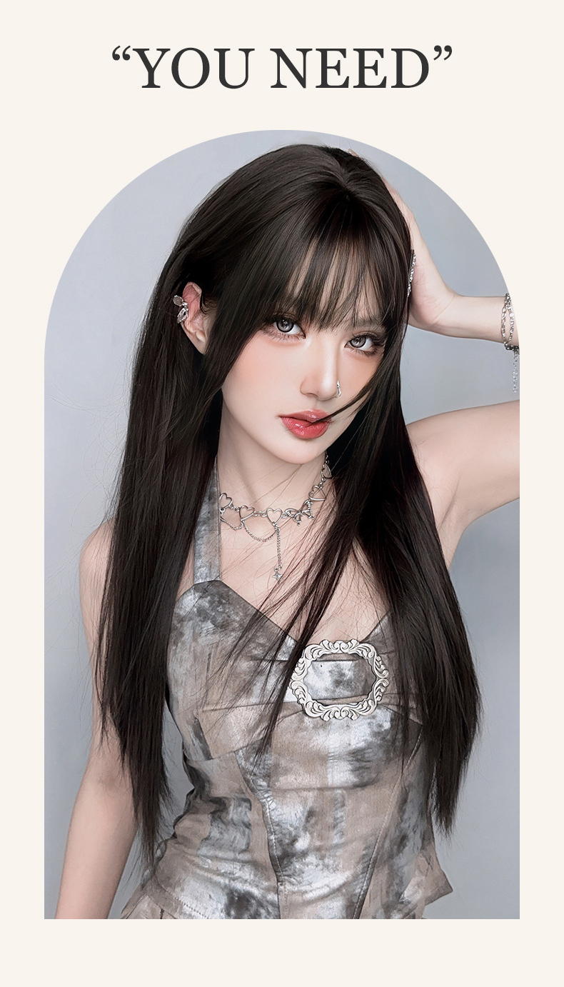 Long straight black wig with full black tea color, 73cm, from InTheMask by MOLIS, shown on a mannequin.