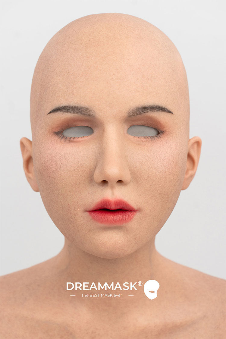 InTheMask by MOLIS M30SR Vanilla Real Mask Premium version with soft fabric and detailed design, close-up view of the mask.