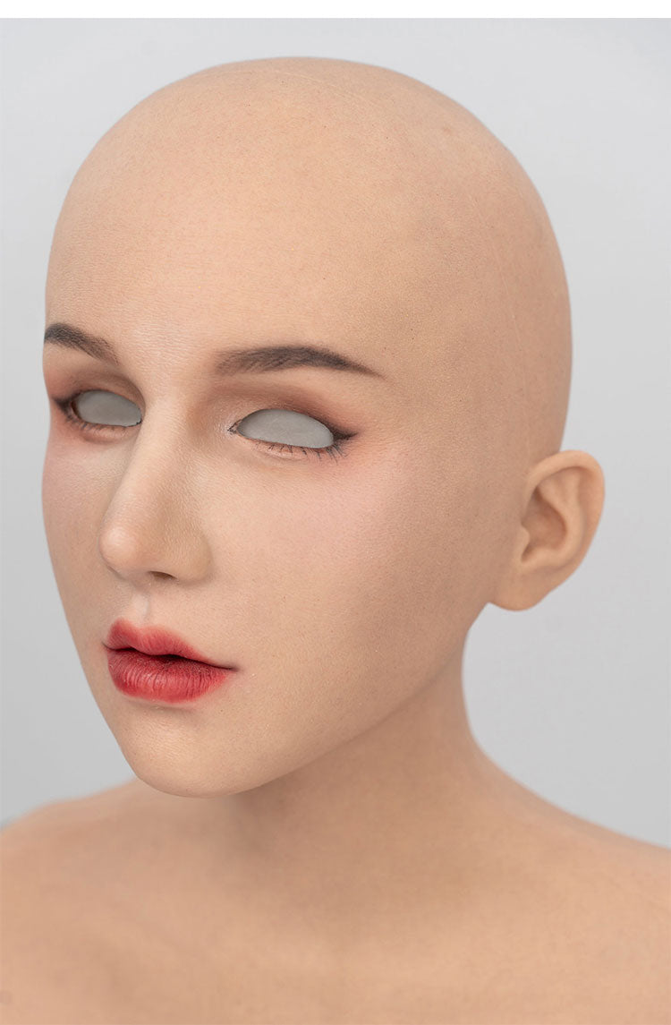 InTheMask MOLIS M30 Vanilla Real Mask, normal version, featuring a close-up of the mask's smooth, vanilla-colored surface.