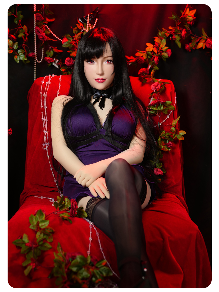Long black Tifa wig with thick hair for big heads, featuring natural flow and volume, designed for costume or cosplay use.