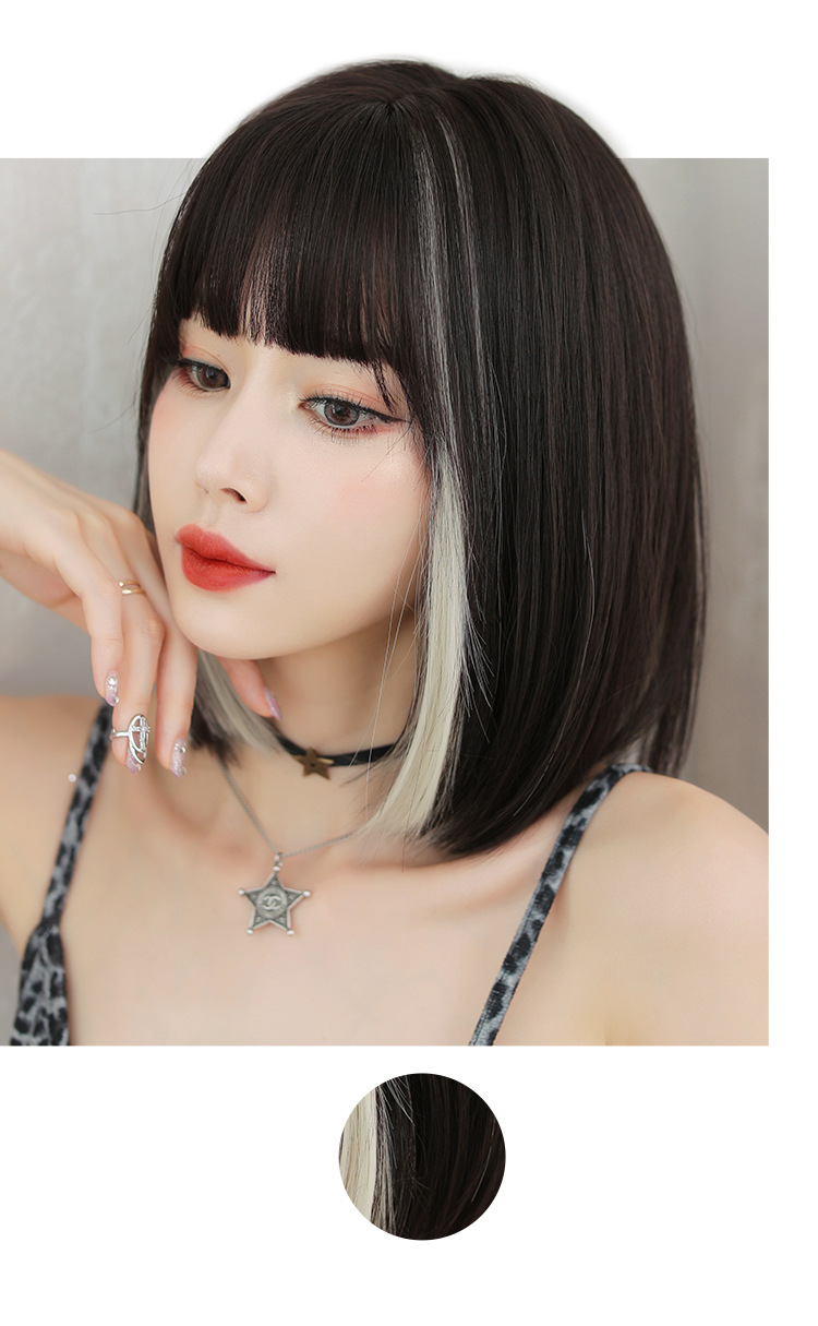 Black and gray short straight wig with flush bangs, 33cm length, by Inthemask by Moli's, featuring a sleek, stylish design.