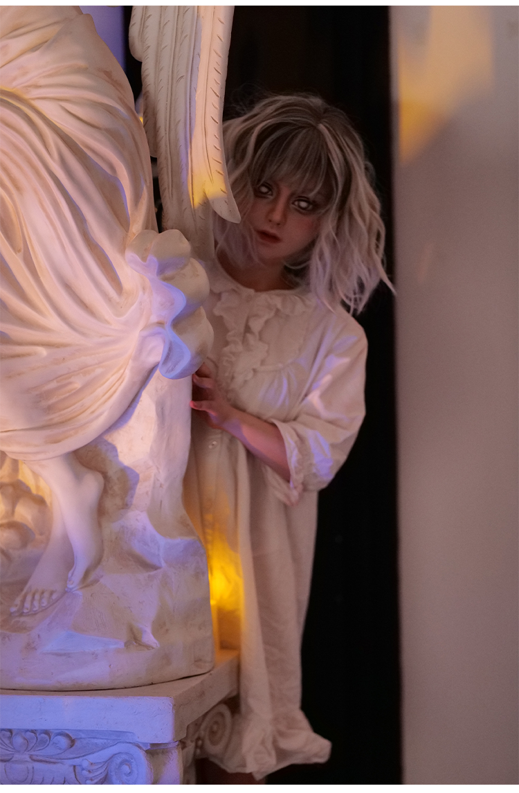 "Emily" of Resident Evil Requiem | The Nun Exclusive Makeup 1 of 1