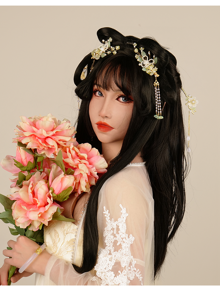 MoliFX Linglong Taoyao makeup mask by InTheMask, featuring an oriental female face with C cup breasts, detailed and realistic.